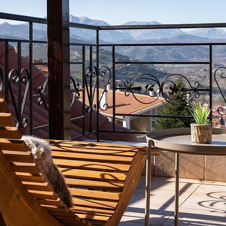 Gm Luxury Suites Kalavryta Chambre photo