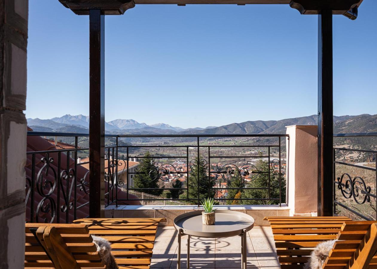 Gm Luxury Suites Kalavryta Extérieur photo