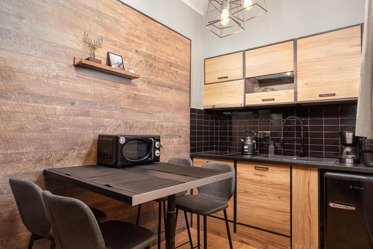 Gm Luxury Suites Kalavryta Extérieur photo
