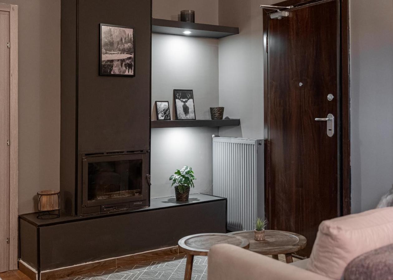 Gm Luxury Suites Kalavryta Extérieur photo