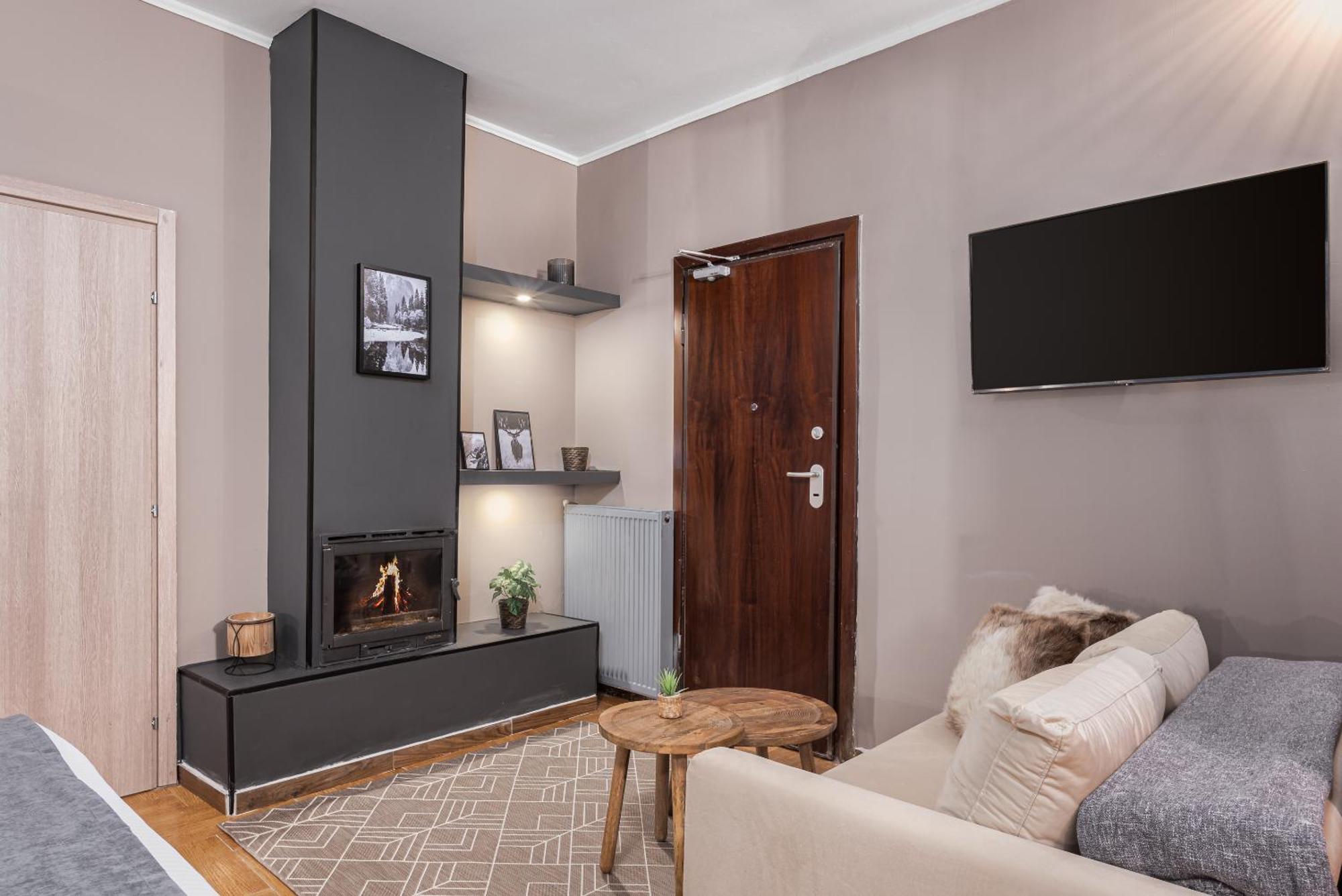 Gm Luxury Suites Kalavryta Chambre photo