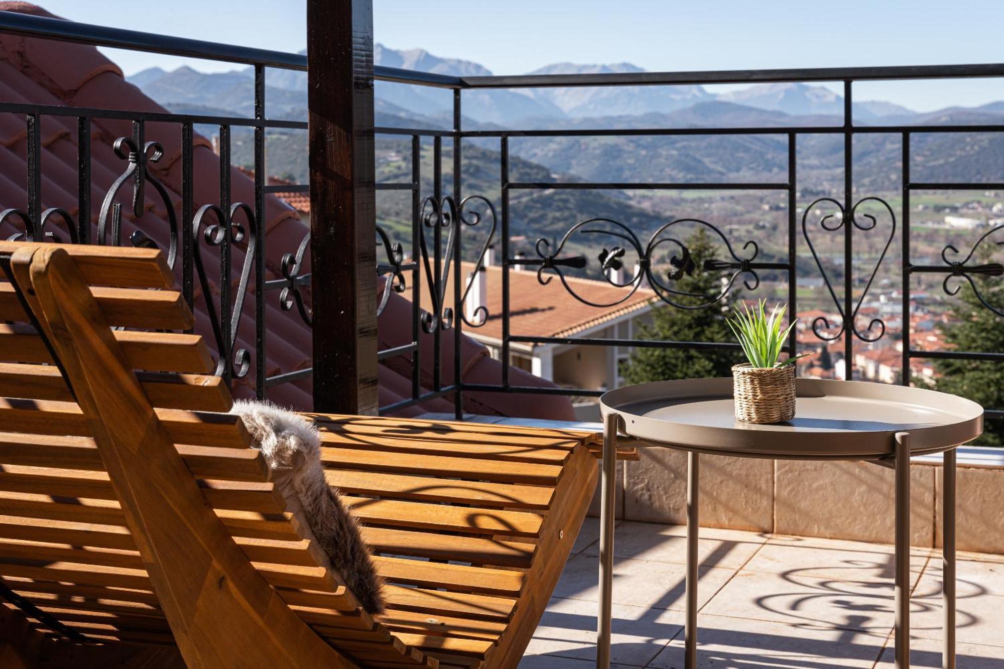 Gm Luxury Suites Kalavryta Chambre photo